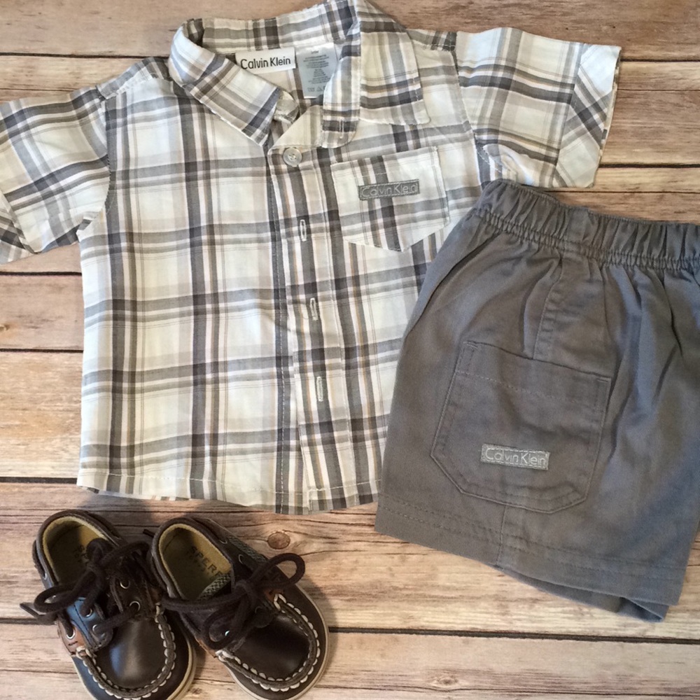 Boy's Calvin Klein Matching set (c)